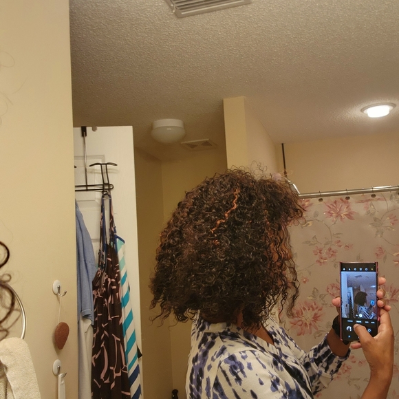 New Curly Wig - Luvme - Picture 2 of 8